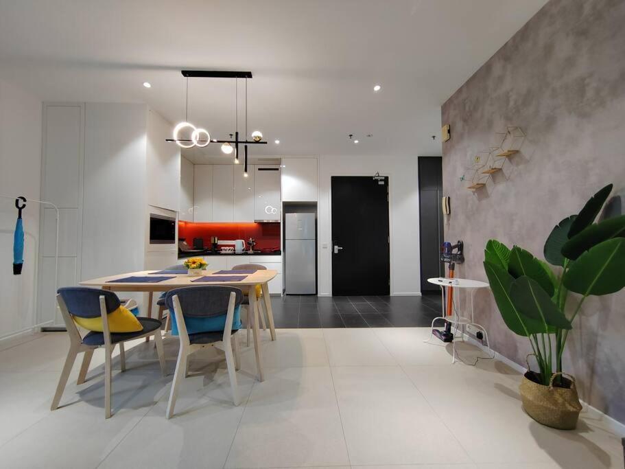 Pangsapuri Arcoris Mont Kiara 11# Deluxe One Bedroom With Private Terrace #1-3pax Kl *