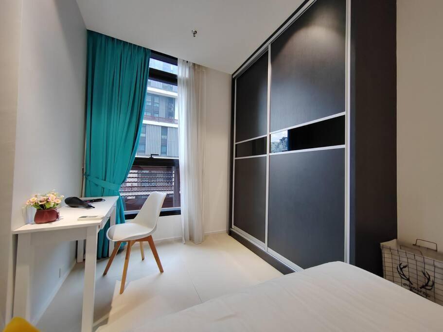 Arcoris Mont Kiara 11# Deluxe One Bedroom With Private Terrace #1-3pax Kl Kuala Lumpur